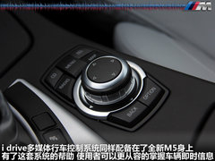 2012款 4.4T DCT 