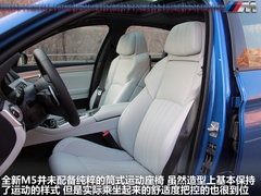 2012款 4.4T DCT 