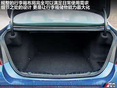 2012款 4.4T DCT 