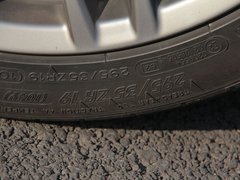 2012款 4.4T DCT 
