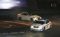 2012款 4.4T DCT 