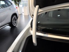 2012款 4.4T DCT 