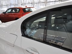 2012款 4.4T DCT 