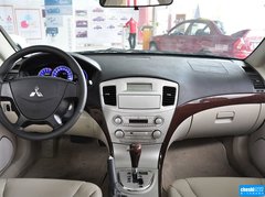 2012款 2.0L 自动 铭仕版5座
