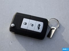 2012款 2.0L 自动 铭仕版5座