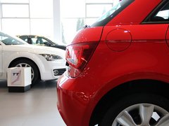 2013款 30TFSI 1.4T Sportback Urban