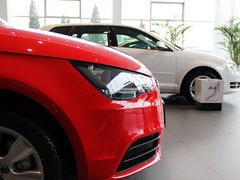 2013款 30TFSI 1.4T Sportback Urban