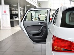 2013款 30TFSI 1.4T Sportback Urban