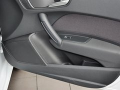 2013款 30TFSI 1.4T Sportback Urban
