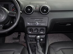 2013款 30TFSI 1.4T Sportback Urban