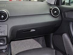2013款 30TFSI 1.4T Sportback Urban