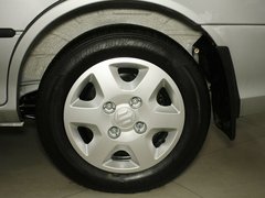 2012款 1.3L 手动 基本型