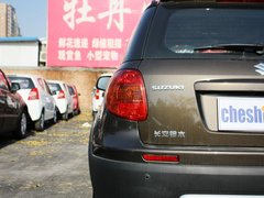 2012款 1.6L 自动锐骑型