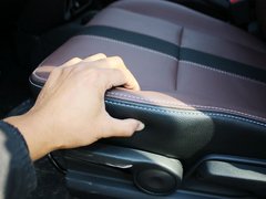 2012款 1.6L 自动锐骑型