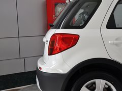 2012款 1.6L 自动锐骑型