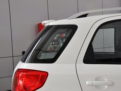 2012款 1.6L 自动锐骑型