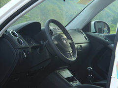 2012款 1.8TSI 手动 两驱都会版 5座
