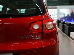 2012款 1.8TSI 自动 四驱菁英版 5座