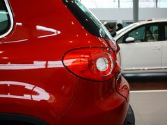 2012款 1.8TSI 自动 四驱菁英版 5座