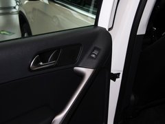 2012款 1.8TSI 自动 四驱菁英版 5座