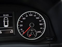 2012款 2.0TSI 自动 四驱旗舰版 5座