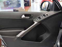 2012款 2.0TSI 自动 四驱旗舰版 5座