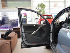 2012款 2.0TSI 自动 四驱旗舰版 5座