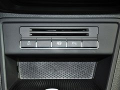 2012款 2.0TSI 自动 四驱旗舰版 5座