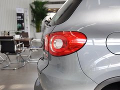 2012款 2.0TSI 自动 四驱旗舰版 5座