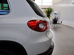 2012款 2.0TSI 自动 四驱旗舰版 5座