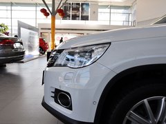 2012款 2.0TSI 自动 四驱旗舰版 5座