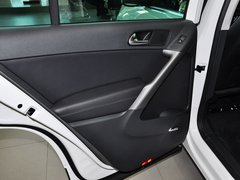 2012款 2.0TSI 自动 四驱旗舰版 5座