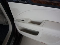 2012款 1.8TSI 自动 贵雅版