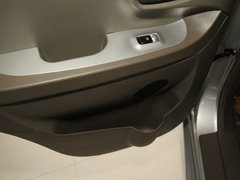 2012款 2.0 手动 豪华型 5座