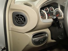 2012款 2.0 手动 豪华型 5座