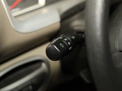 2012款 2.0 手动 豪华型 5座