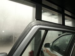 2012款 2.0 手动 豪华型 5座