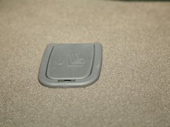 2012款 2.0 手动 豪华型 5座