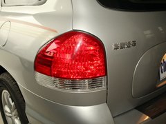 2012款 2.0 手动 豪华型 5座