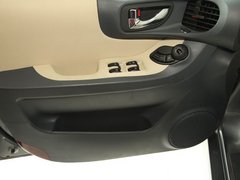 2012款 1.8T 手动 舒适型 5座