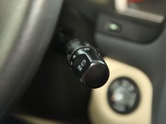 2012款 1.8T 手动 舒适型 5座