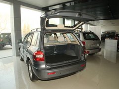 2012款 1.8T 手动 舒适型 5座