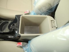 2012款 1.8T 手动 豪华型 5座