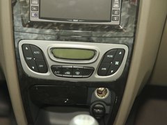 2012款 1.8T 手动 豪华型 5座