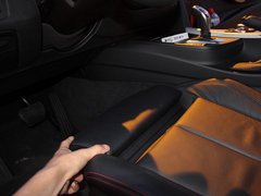 2013款 328i 2.0T 运动型