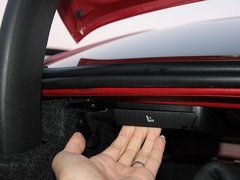 2013款 328i 2.0T 运动型