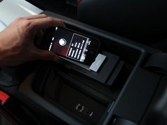 2013款 328i 2.0T 运动型