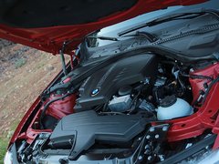 2013款 328i 2.0T 运动型