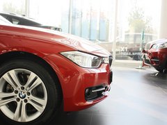 2013款 328i 2.0T 运动型