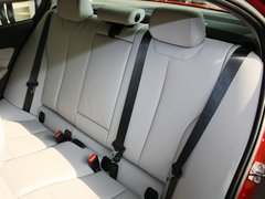 2013款 328i 2.0T 运动型